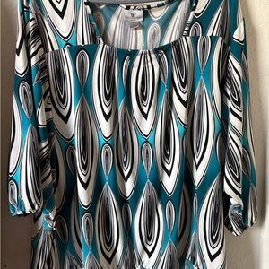 Worthington Teal, Black & White Geometric Scoop Neck Blouse